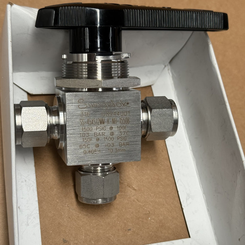Swagelok – SS-45XS12MM / SS-45XS12MM-K-NH-15508 – 3/4" Stainless 3Way Ball Valve