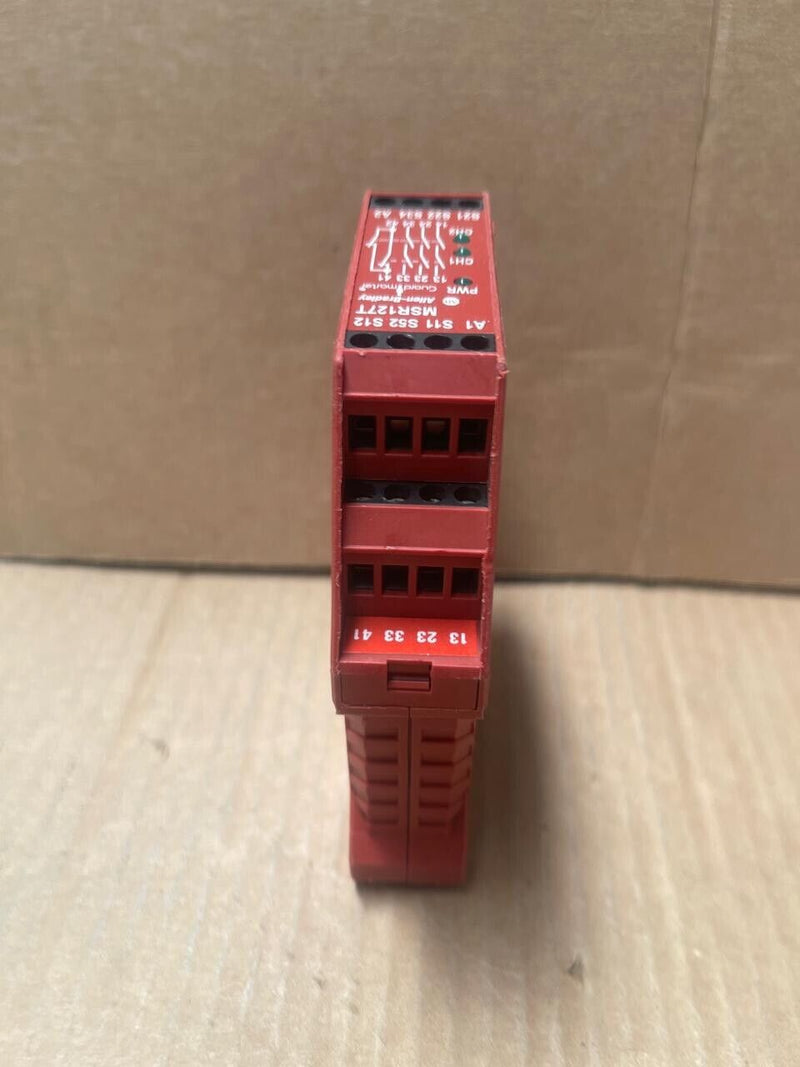Allen-Bradley - MSR127T - Guardmaster Safety Relay, 24V AC/DC, 3NO/1NC Outputs