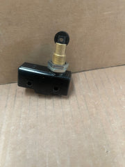 Panasonic – AM130811KF – Plunger Microswitch SPDT 10 A / 250 V AC
