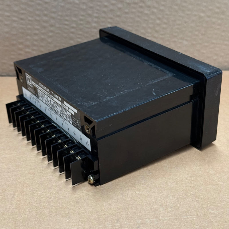 Square D – Class 9050 Type XPO 3000 – Solid State Digital Timer