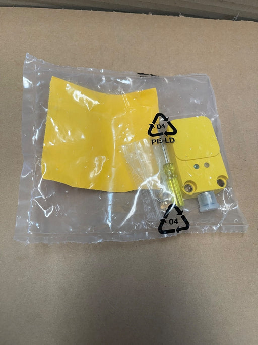Turck – BC20‑Q20‑AP4X2‑H1141 – Capacitive Proximity Sensor 20 mm PNP