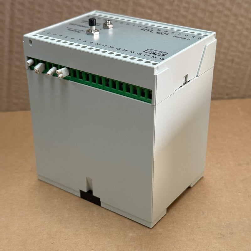 Raytel – RTL 601 – Temperature Controller / Indicator