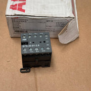 ABB – B7S‑30‑01‑2.8‑72 (GJL1313001R7012) – Mini Contactor, 3‑Pole + 1 NC, 17–32V