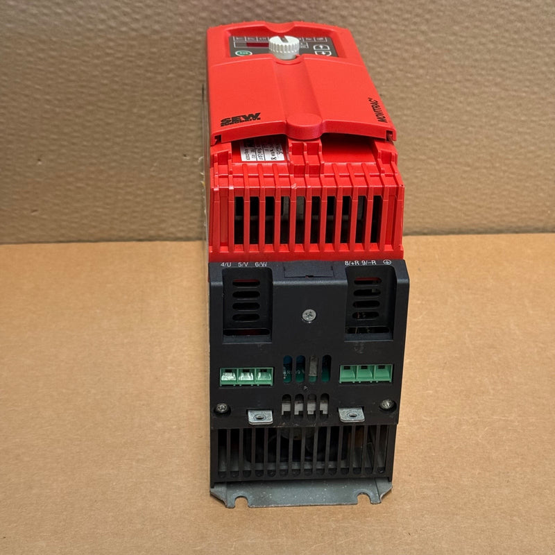 SEW-Eurodrive – MC07A055-5A3-4-00 + MDX60A0054-5A3-4-00 – Frequency Inverter
