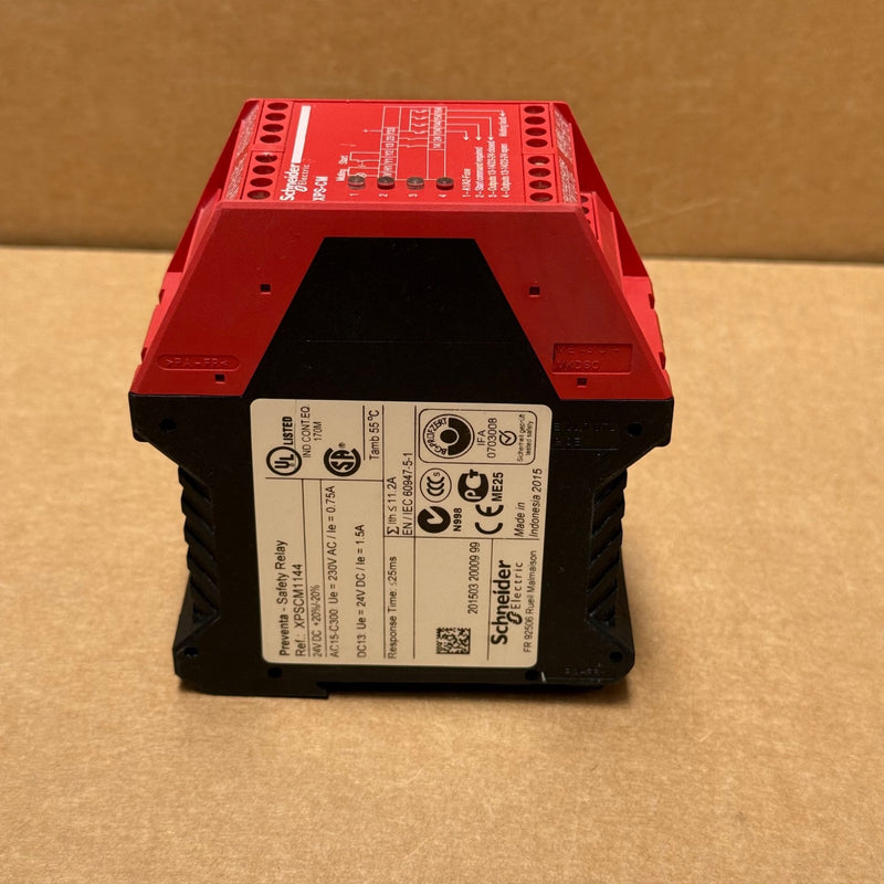 Schneider Electric – XPSCM1144 – Preventa Safety Relay