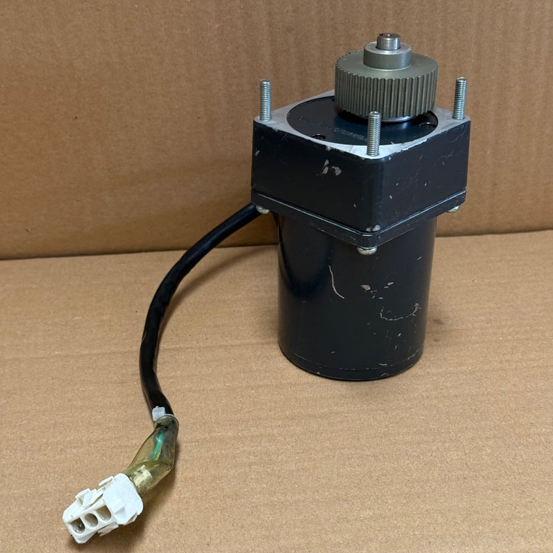 Oriental Motor – E1460-334-E3 + E2137-334 – AC Induction Motor & Capacitor