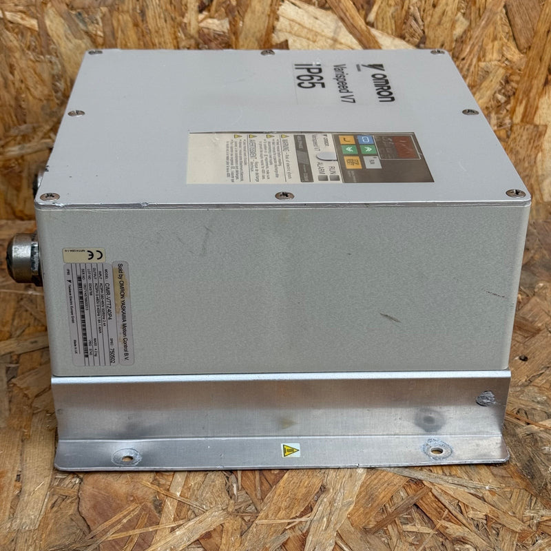 Yaskawa – CIMR-V7TZ40P4 – Varispeed V7 AC Frequency Inverter
