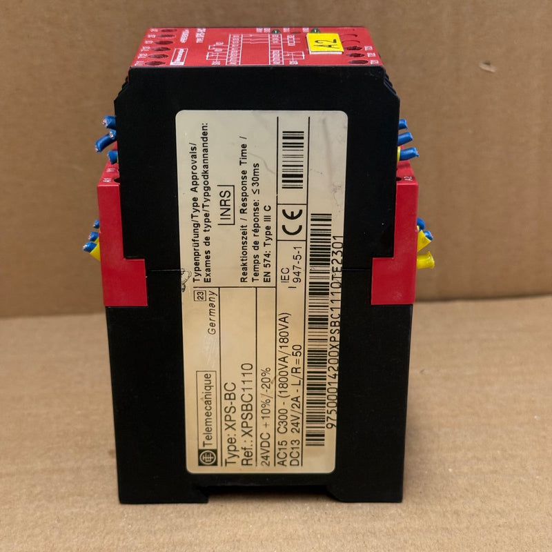Telemecanique – XPSBC1110 – Preventa Safety Relay Two-Hand Control Module