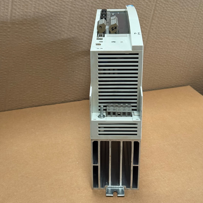Lenze – EVS9322-ES – Servo Inverter / Servo Controller 9300 Series