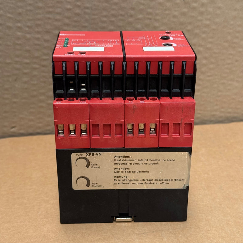 Telemecanique – XPSVN1142 – Safety Relay / Zero Speed Monitoring Relay