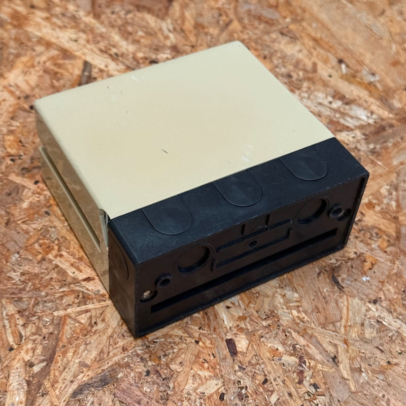 Gestra – PRS-7b – Cycling Timer / Programme-Controlled Blowdown Timer