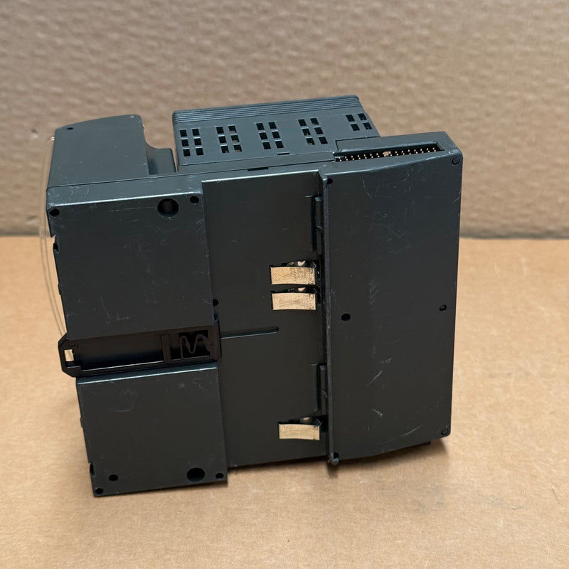 GE Fanuc – IC200MDL750D – 32-Point Discrete Output Module Kit with IC200CHS002D