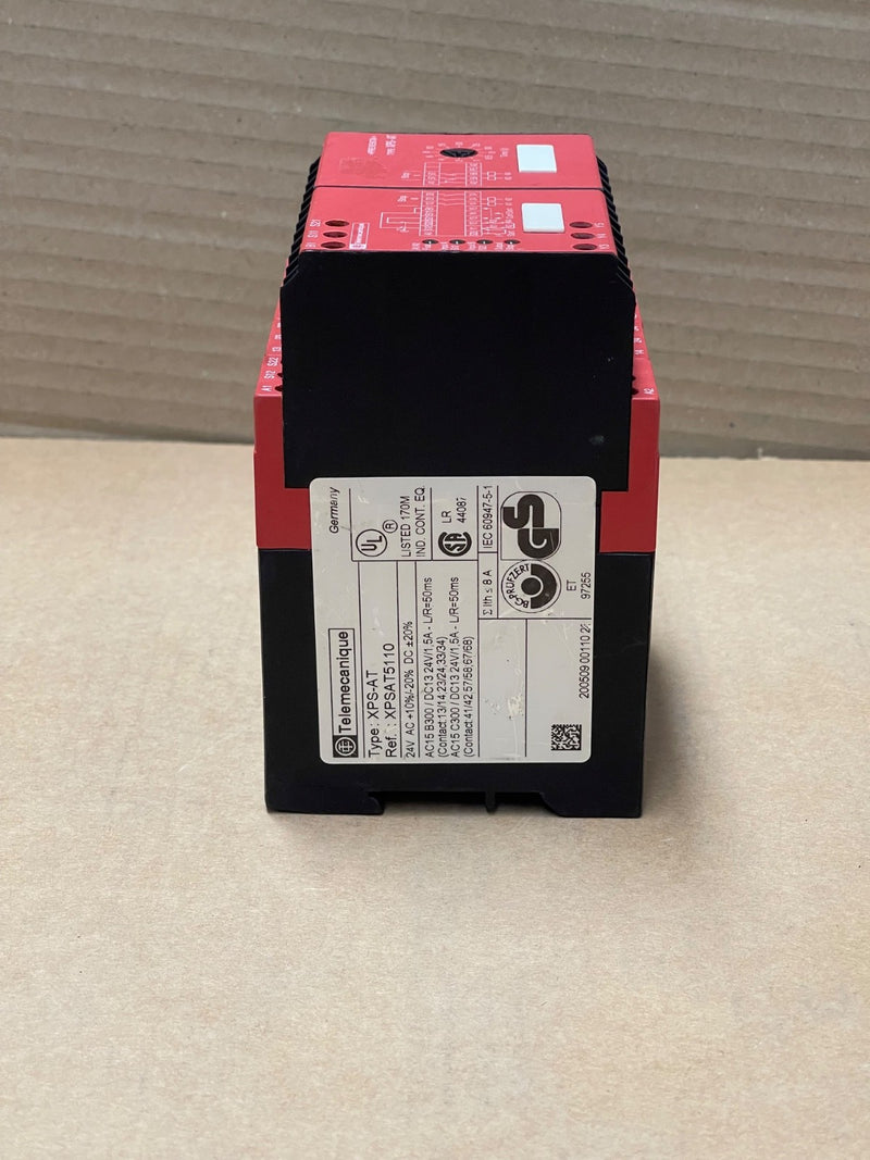 Telemecanique XPSAT5110 Safety Relay – Safety/E‑Stop Relay Module 24 V AC/DC