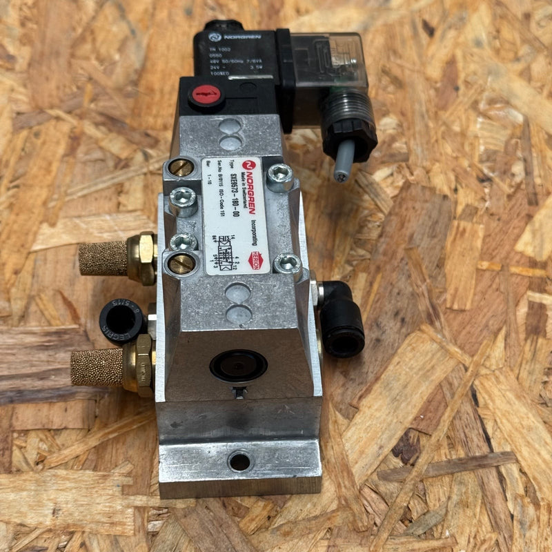 IMI Norgren – SXE9573-180-00 – 5/2-Way Solenoid/Spring Pneumatic Valve + TM 1002