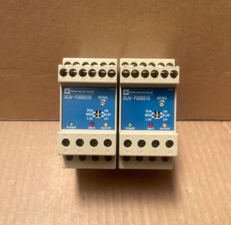 Telemecanique – XUV-F000510 Photo-Electric Sensor / Amplifier