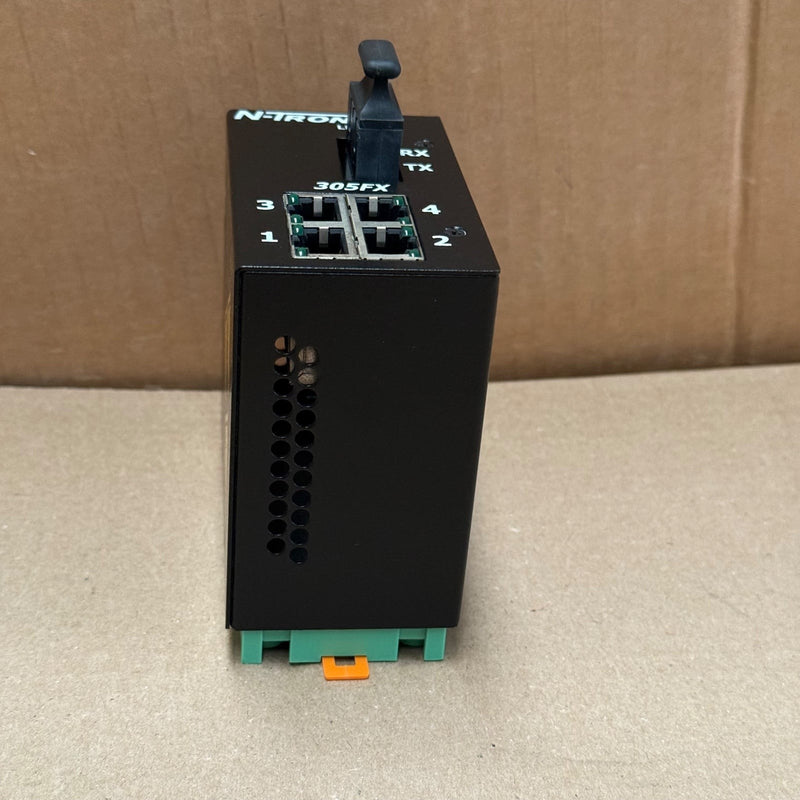 N-Tron – 305FXE-SC-15 – Unmanaged Industrial Ethernet Switch