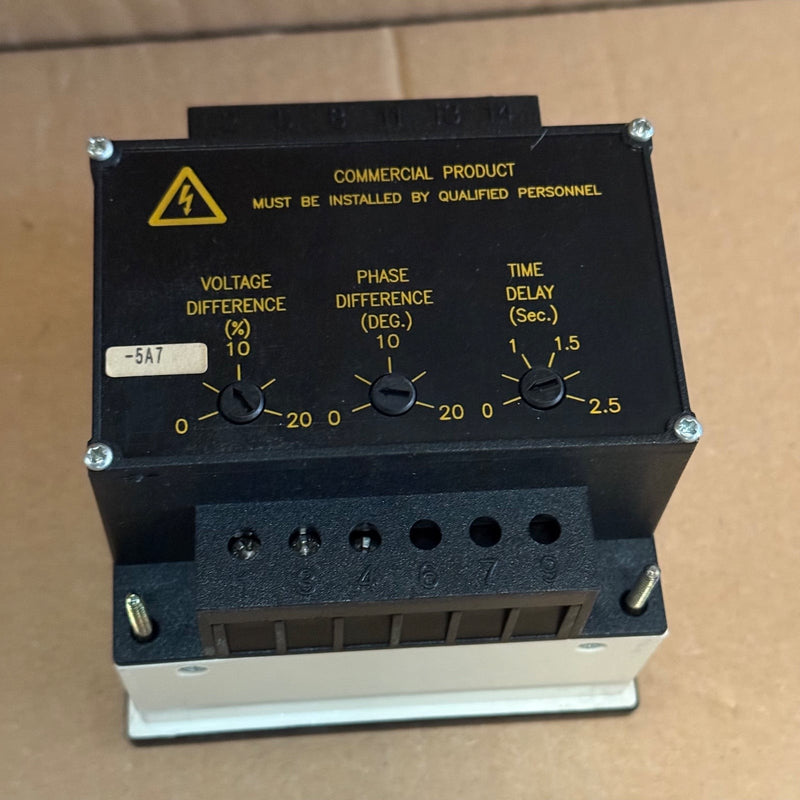 Crompton – 244-14LG-SCBX-FQ – 360° LED Synchroscope with Synchro Check Relay