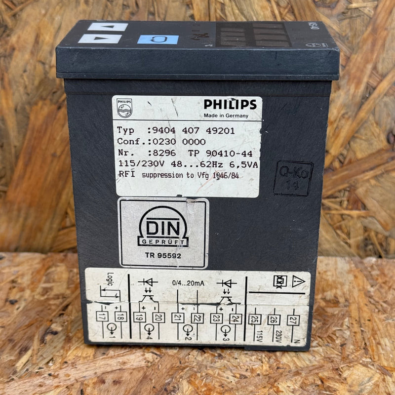 Philips – 940440749201 – KS40 Series Digital PID Temperature Controller PMA