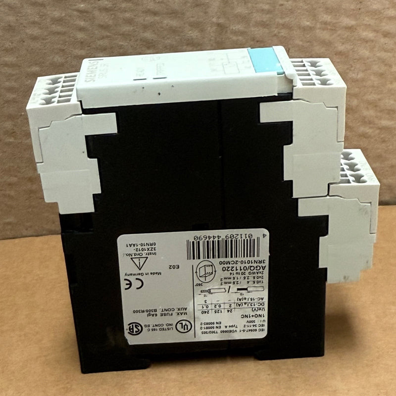 Siemens – 3RN1010-2CM00 – SIRIUS Thermistor Motor Protection Evaluation Unit