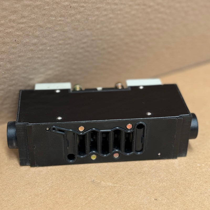 Parker Telepneumatic – PVNC17140 – 1 (5/2) Pneumatic Directional Control Valve