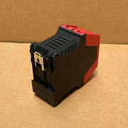 Schneider Electric – XPSCM1144 – Preventa Safety Relay