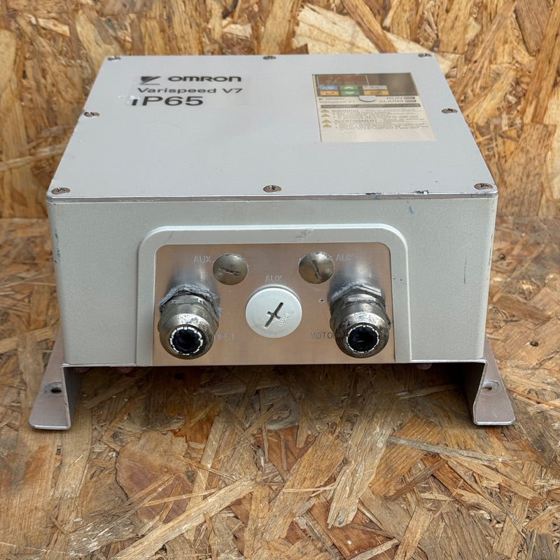 Yaskawa – CIMR-V7TZ40P4 – Varispeed V7 AC Frequency Inverter