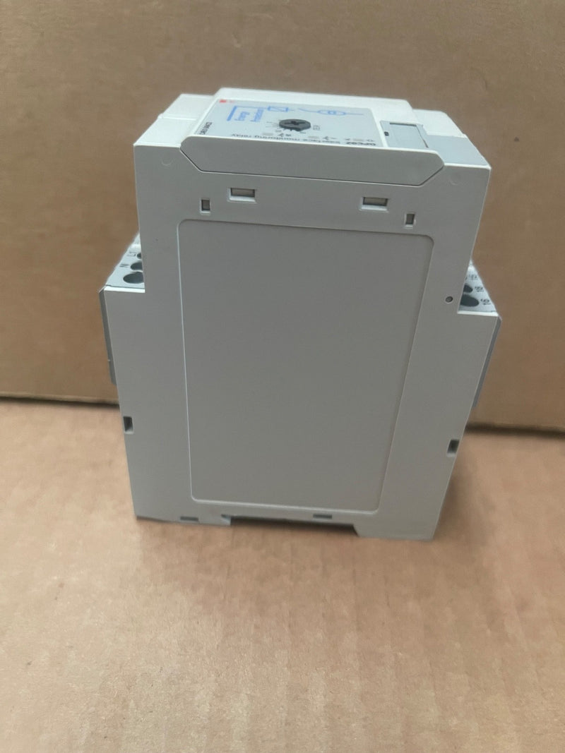 Carlo Gavazzi – DPC02DM48B003 – 3-Phase Voltage/Frequency Monitor Relay