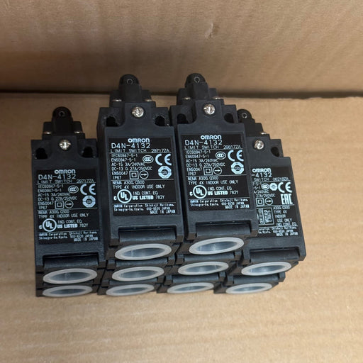 Omron – D4N-4132 – Safety Limit Switch with Top Roller Plunger (1NC/1NO)