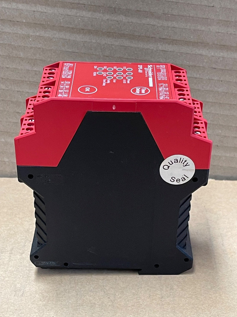 Schneider Electric – XPSAV11113P – Preventa XPSAV Safety Relay Module 24 V DC