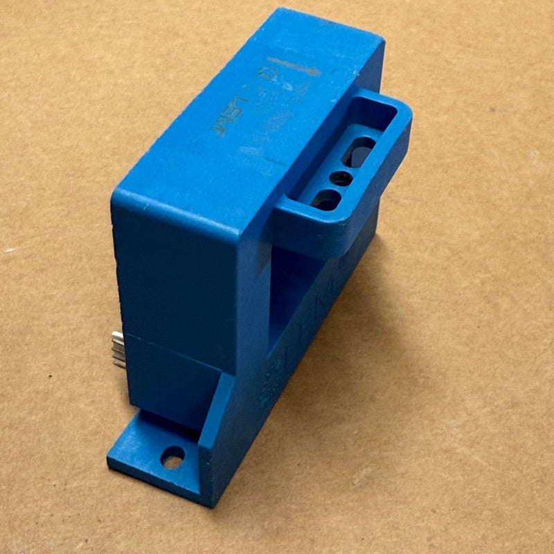 LEM – HAT 1000-S – Open Loop Hall Effect Current Transducer (1000A AC/DC)