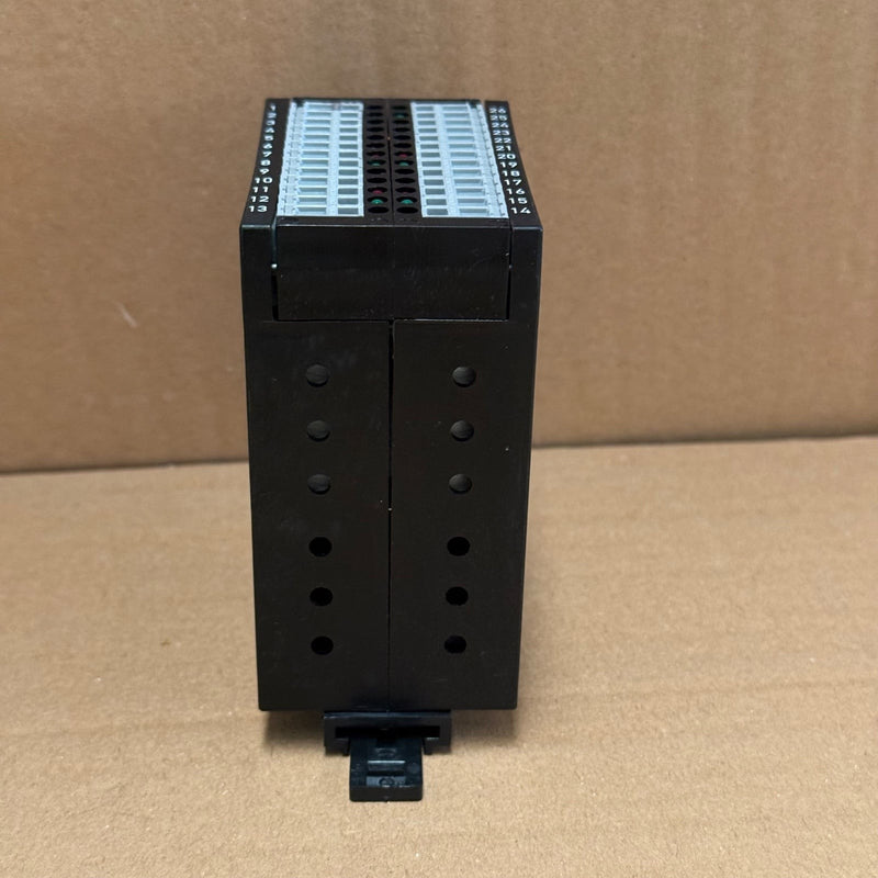 Elobau – 462121H1U – Safety Control Unit / Relay