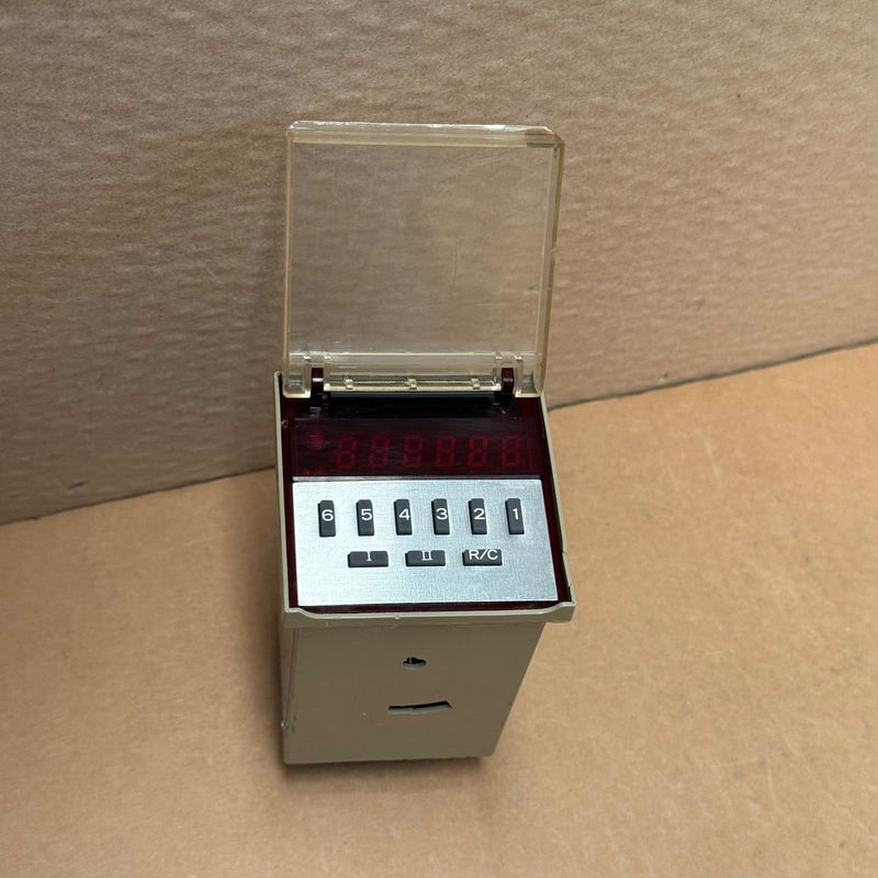 Hengstler – E608A-56 (CDPS-24) – Electronic Preset Counter / Digital Tachometer