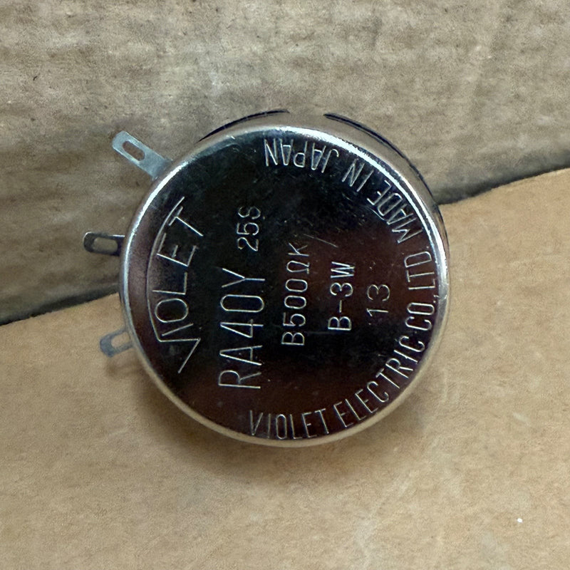 Violet Electric Co. – RA40Y – B500ΩK Wire Wound Single Potentiometer