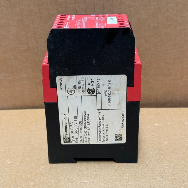Telemecanique – XPSBC1110 – Preventa Two-Hand Control