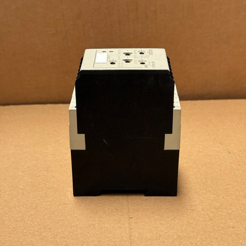 Entrelec Schiele – 2.450.221.02 – ESN Voltage Monitoring Relay