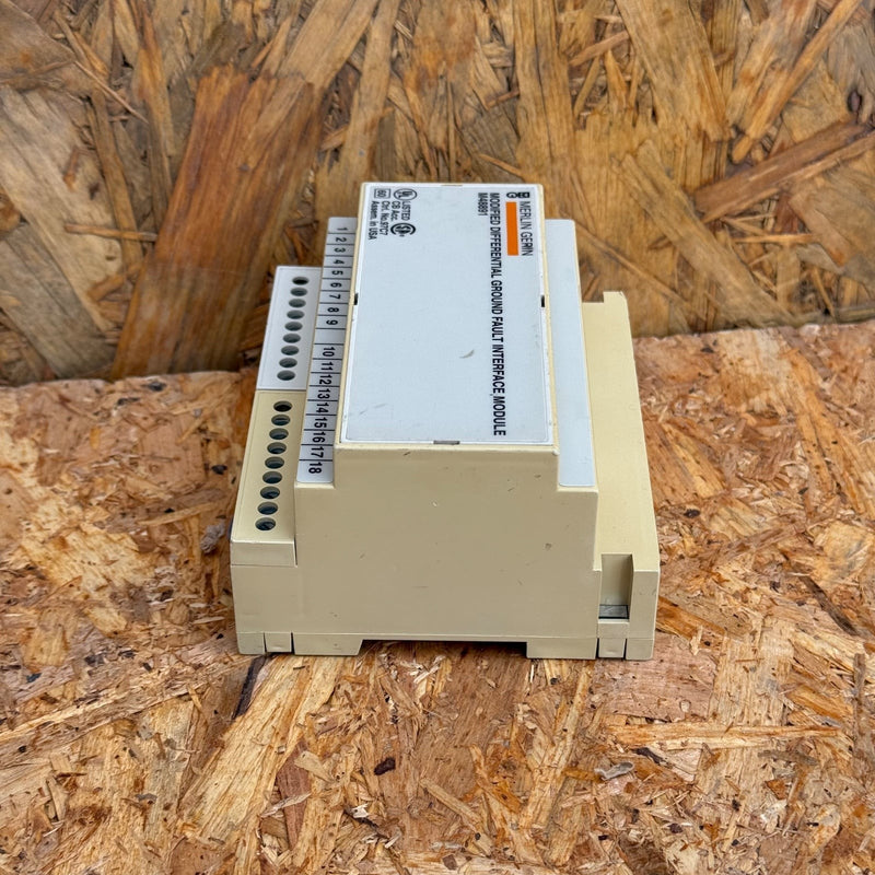Merlin Gerin – 48891 (M48891) – MDGF Ground Fault Interface / Summing Module
