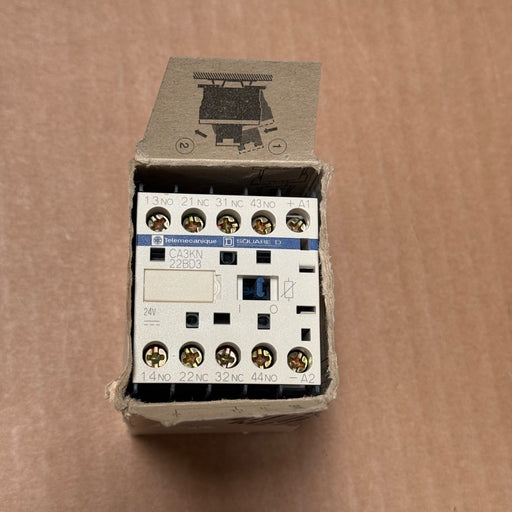 Telemecanique – CA3KN22BD3 – TeSys K Control Relay 2NO+2NC 24 V DC