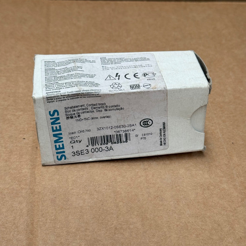 Siemens – 3SE3000‑3A – 22 mm Safety Push‑Button / Emergency Stop Operator