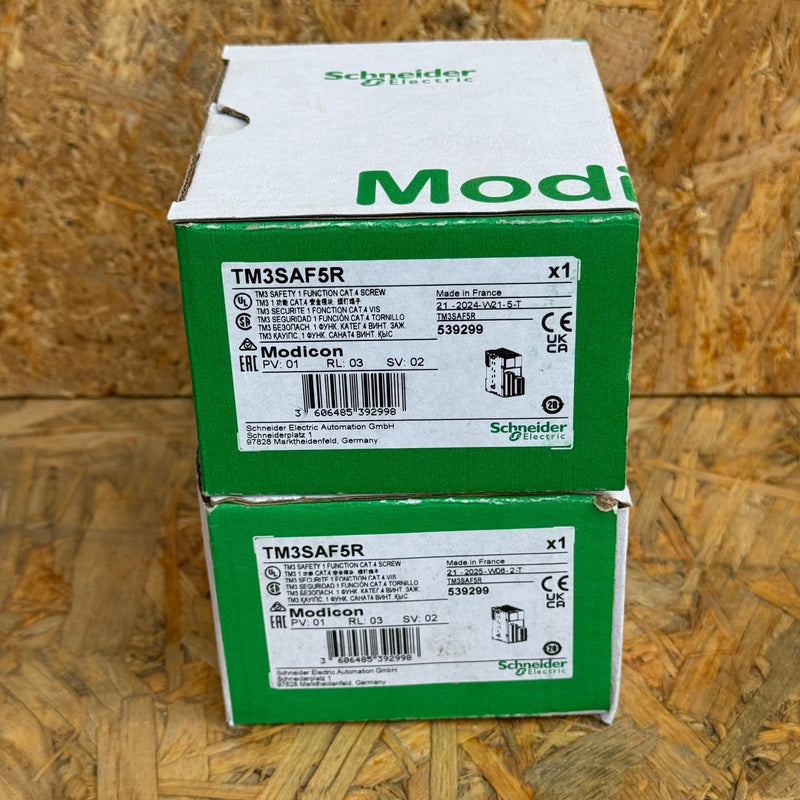 Schneider Electric – TM3SAF5R – Safety I/O Expansion Module