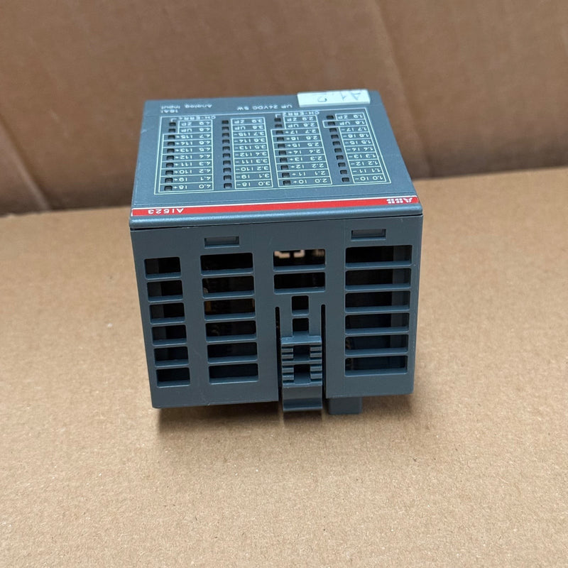ABB – 1SAP250300R0001 – AI523 S500 Analog Input Module