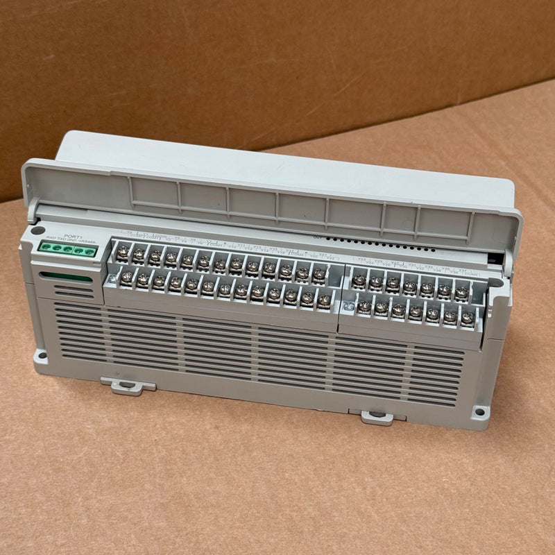 XCMG MC200-3232BTA-XG – Programmable Controller (PLC)