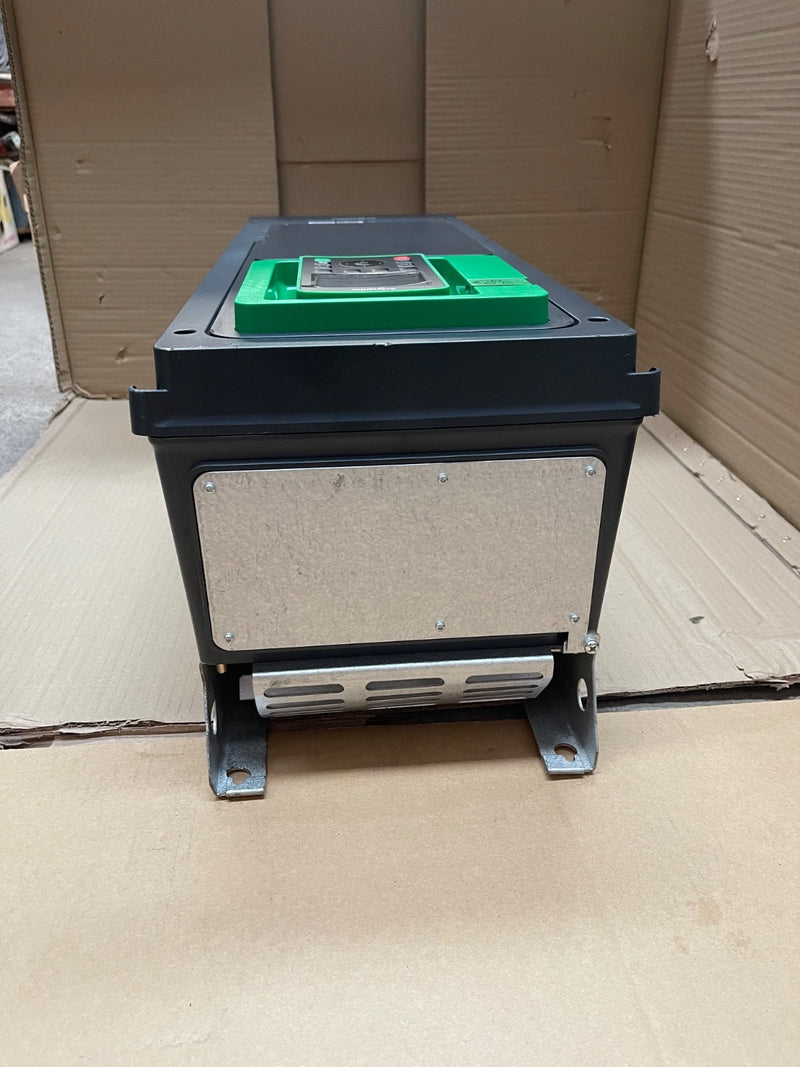 Schneider Electric – ATV650U22N4 – Altivar Process VFD 2.2 kW 380–480 V