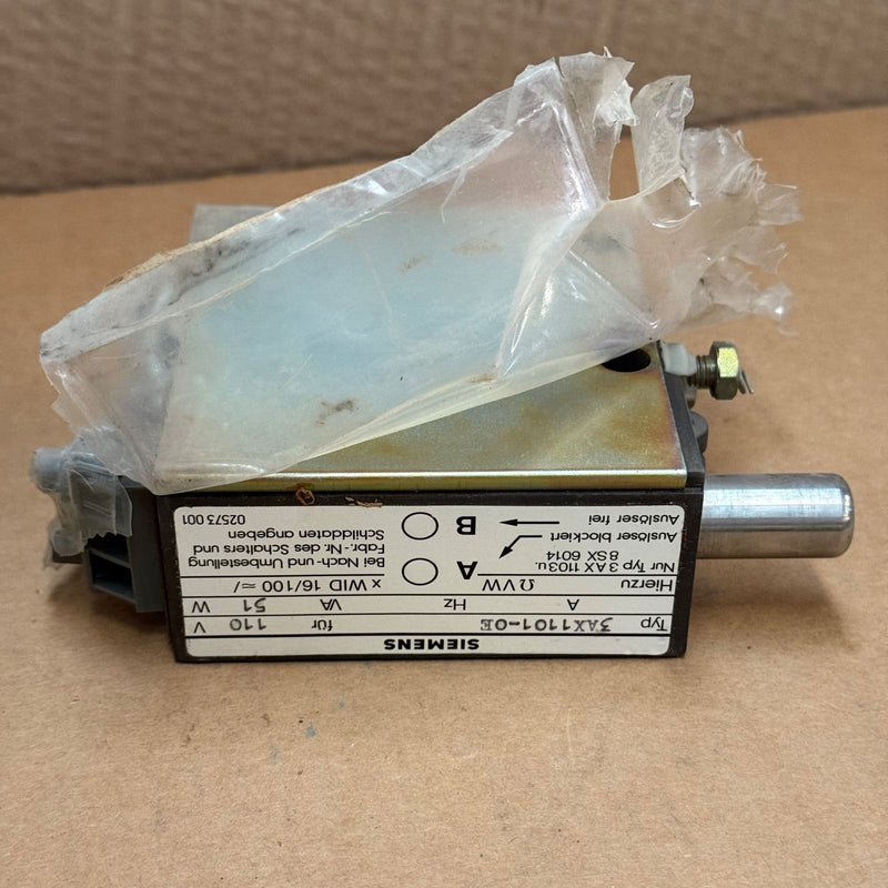 Siemens – 3AX1101-0E – Shunt Release / Trip Coil