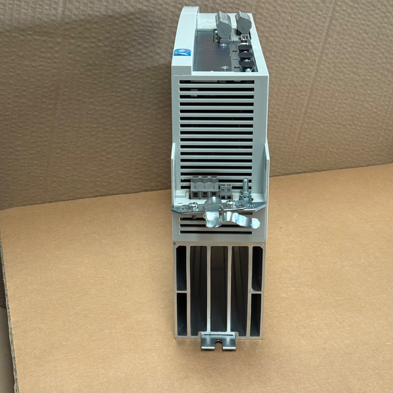 Lenze – EVS9322-ES – Servo Inverter / Servo Controller 9300 Series