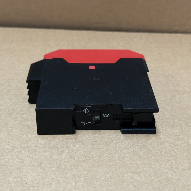 ABB – GHG1223025R0102 – CEAG Switching Amplifier