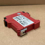 Allen Bradley – 440R-N23132-S / MSR127TP – Guardmaster Safety Relay, 3NO + 1NC
