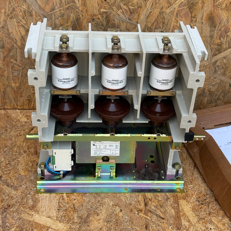 Siemens – 3TL8101-1BA06 – Medium-Voltage Vacuum Contactor 400A 7.2kV