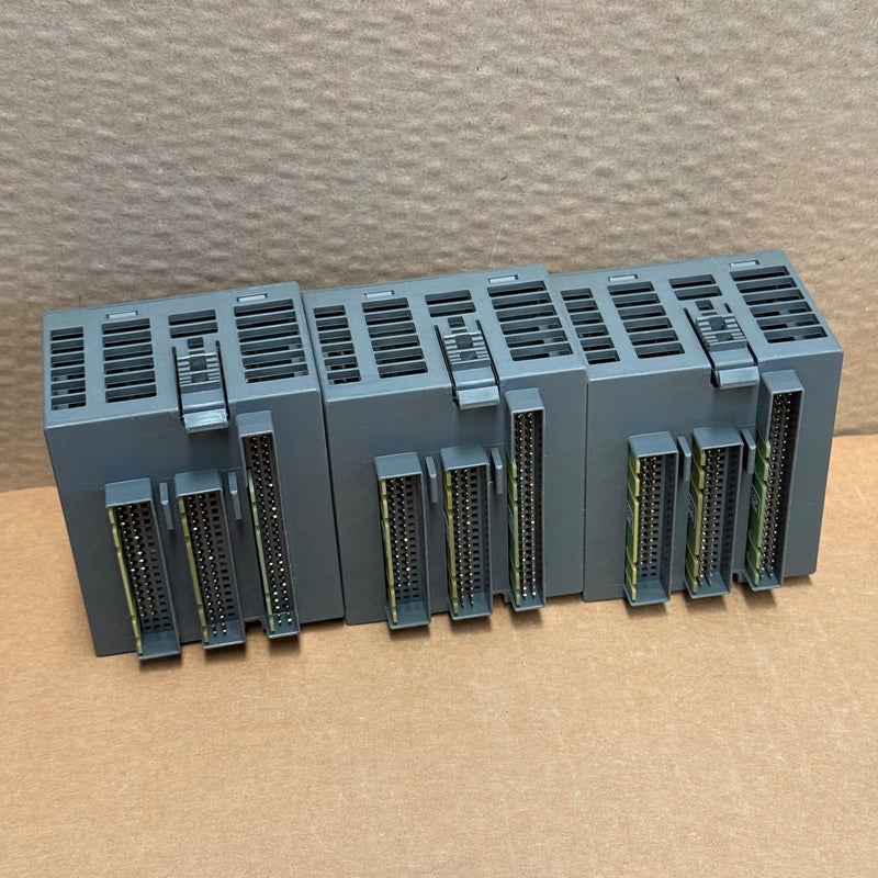 ABB – 1SAP250000R3001 / AX522 – Analog Input/Output Module