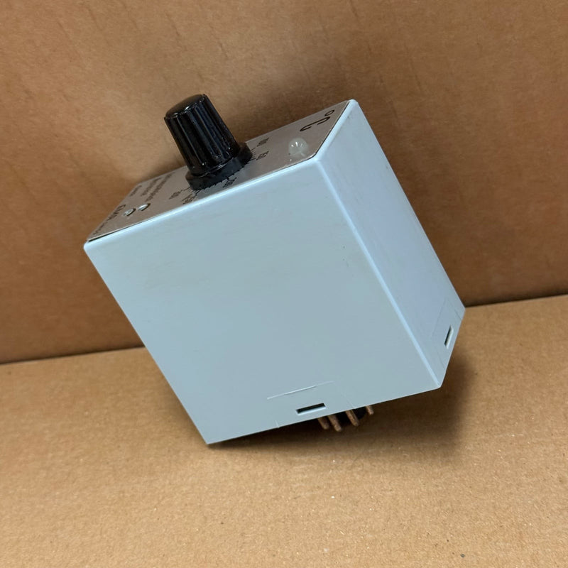 EMA – GWR-2 – PT100 Temperature Control Relay 220VAC