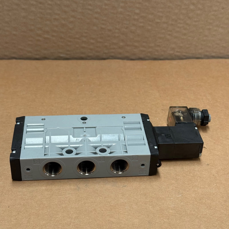 Bosch – 0820058126 – 5/2-Directional Solenoid Valve, Series TC15